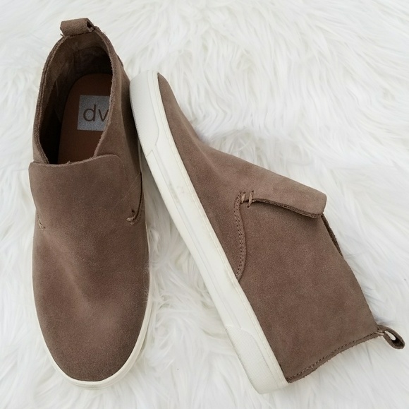 dolce vita slip on sneakers